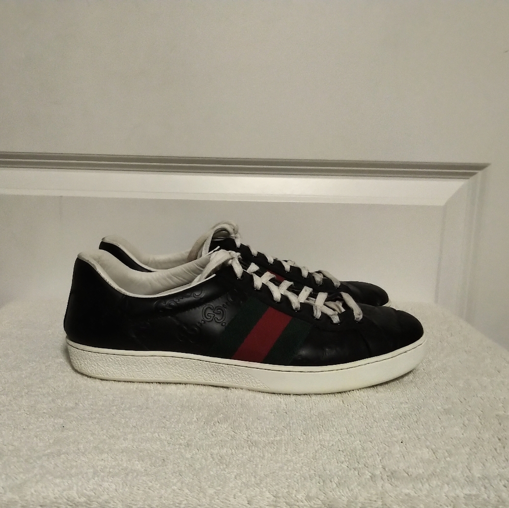 Authentic Men's Gucci GG Black Stripe Leather Green And Red Sneakers - Picture 3 of 7
